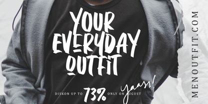 Daviton Font Poster 4